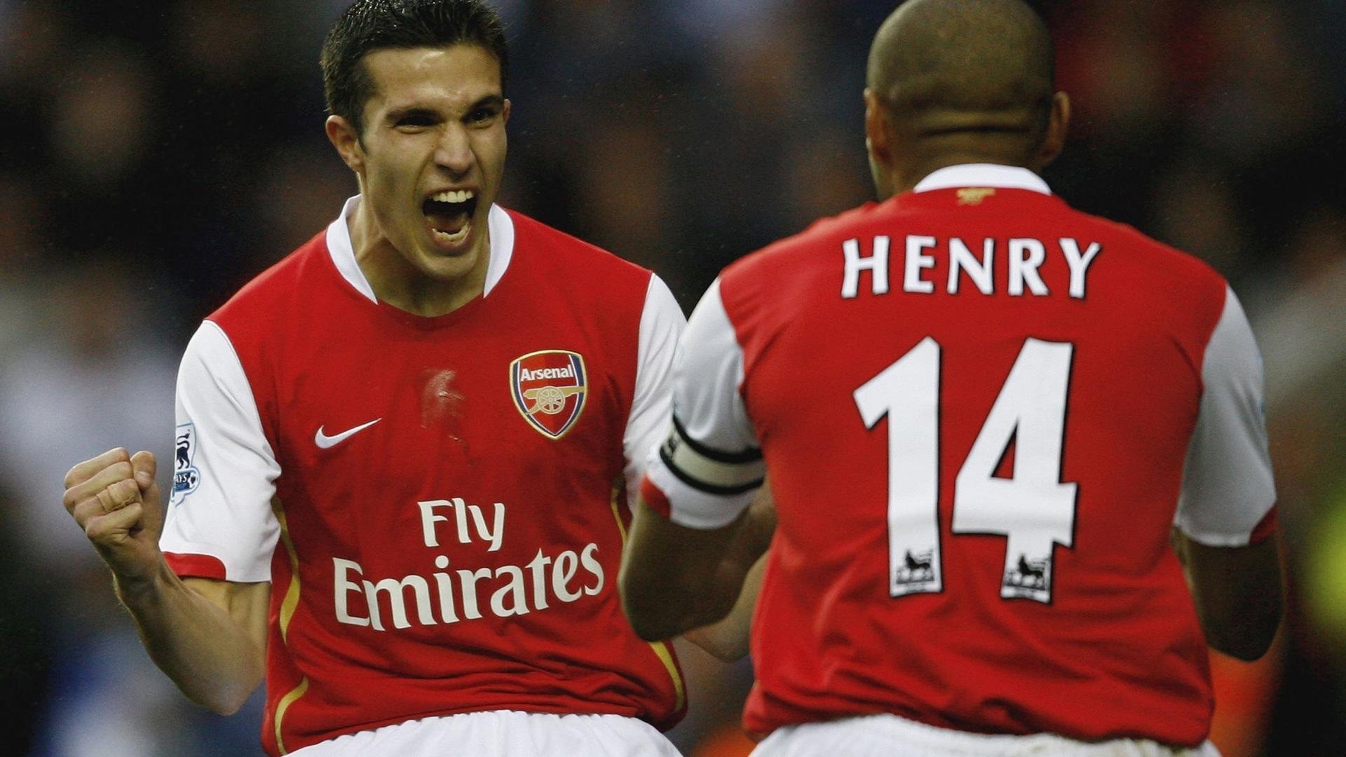 东决烽火淬真金！苏亚雷斯关键战一球定乾坤，打破所有质疑