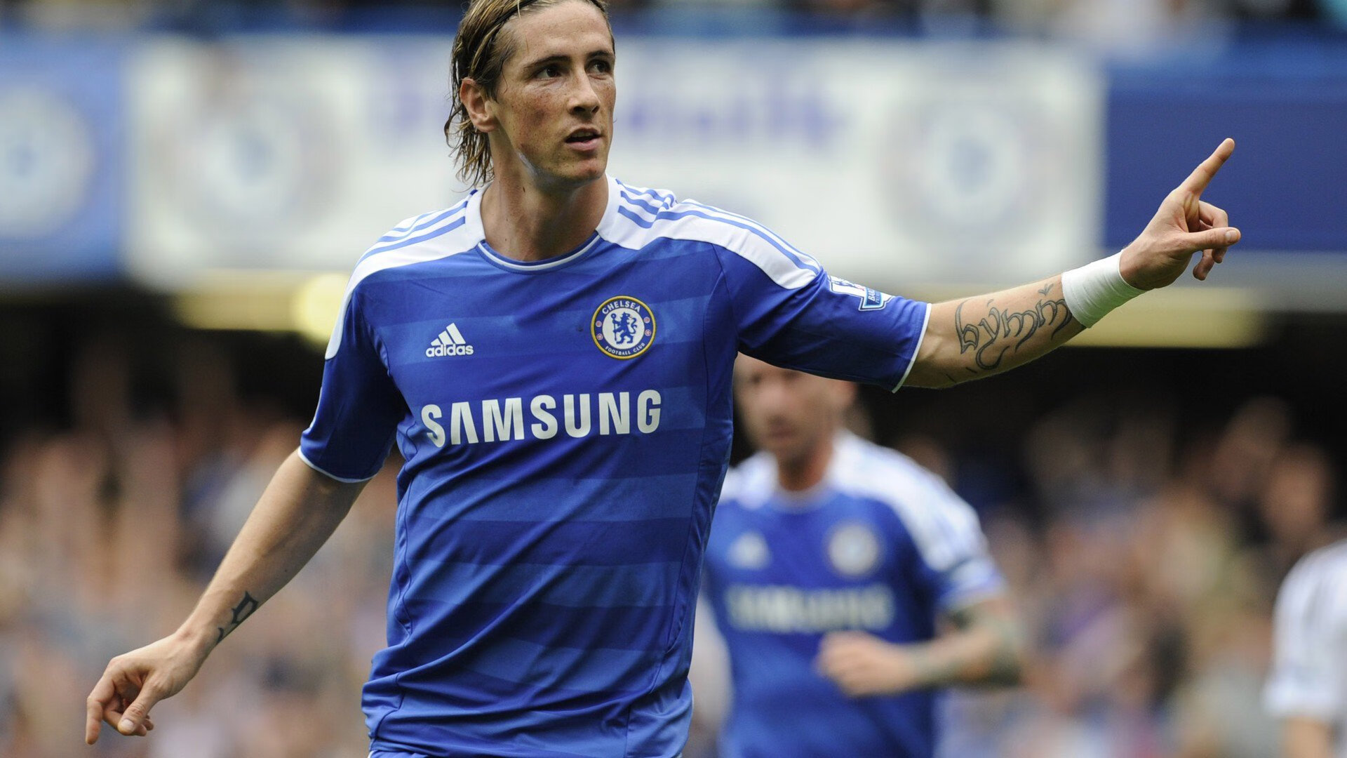 英超争冠白热化,法国力量助客队踏平安菲尔德,利物浦争冠路遇重挫