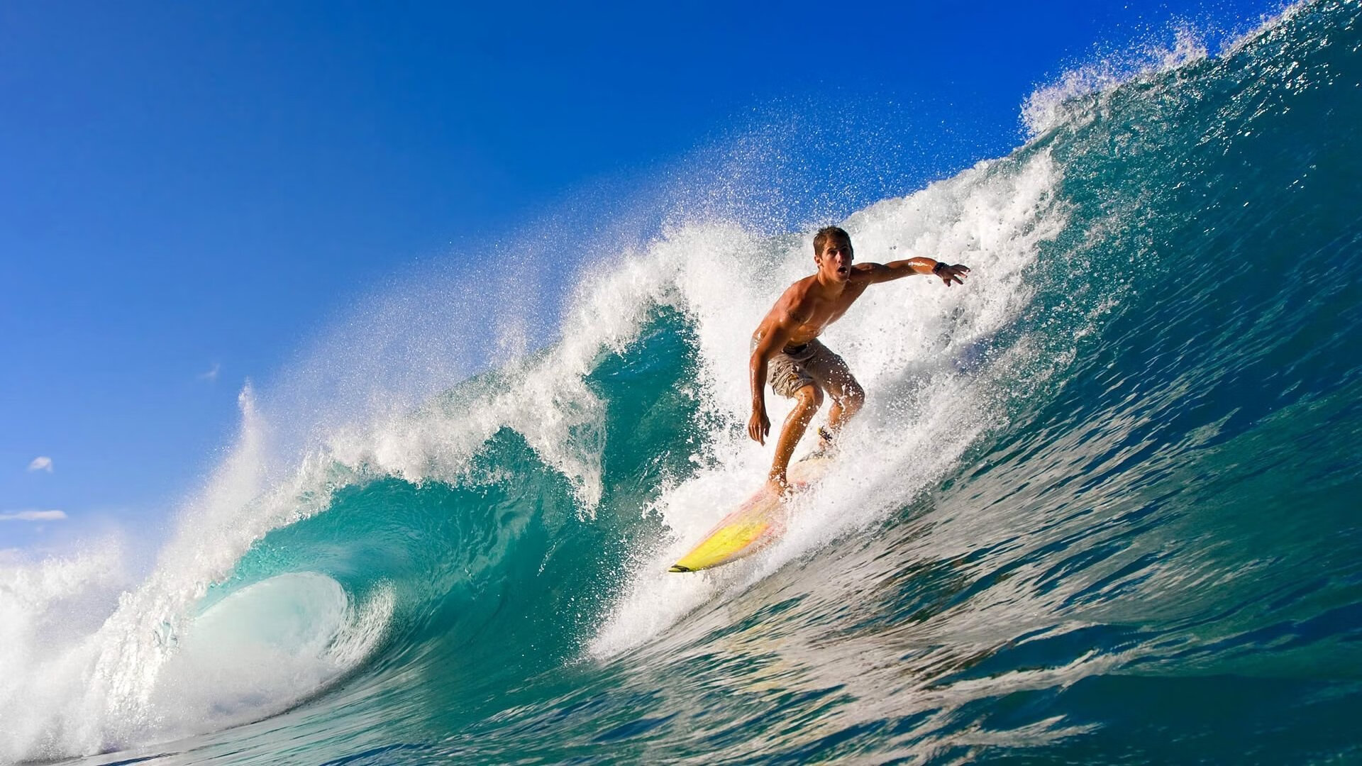 乔治压哨绝杀震全场，辽宁铁血防线提前终结鹈鹕悬念